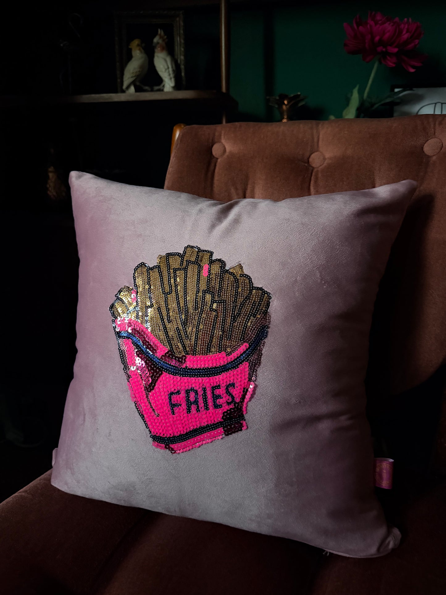 Velvet fries cushion