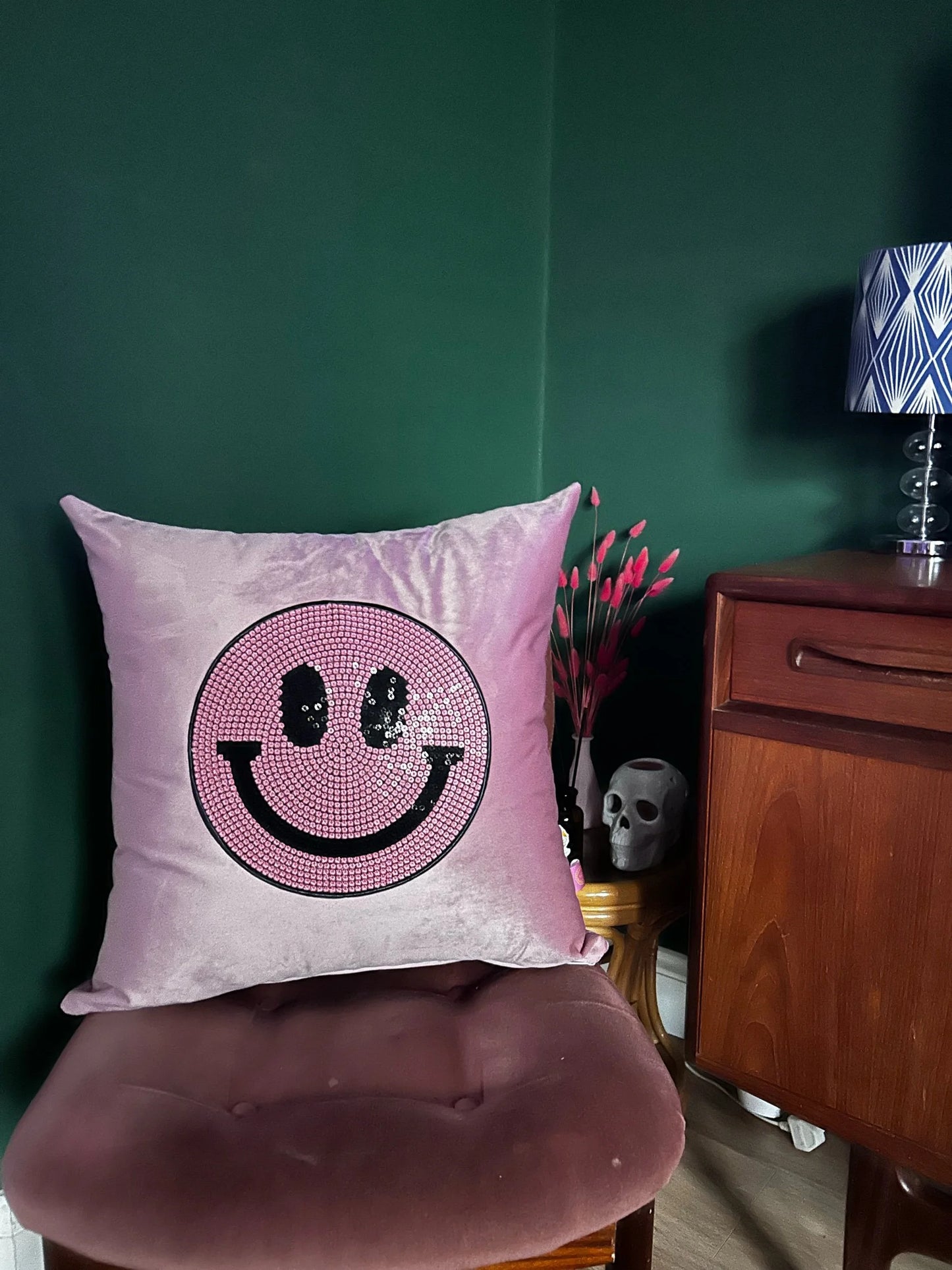 Pink smiley velvet cushion-SQ2880667