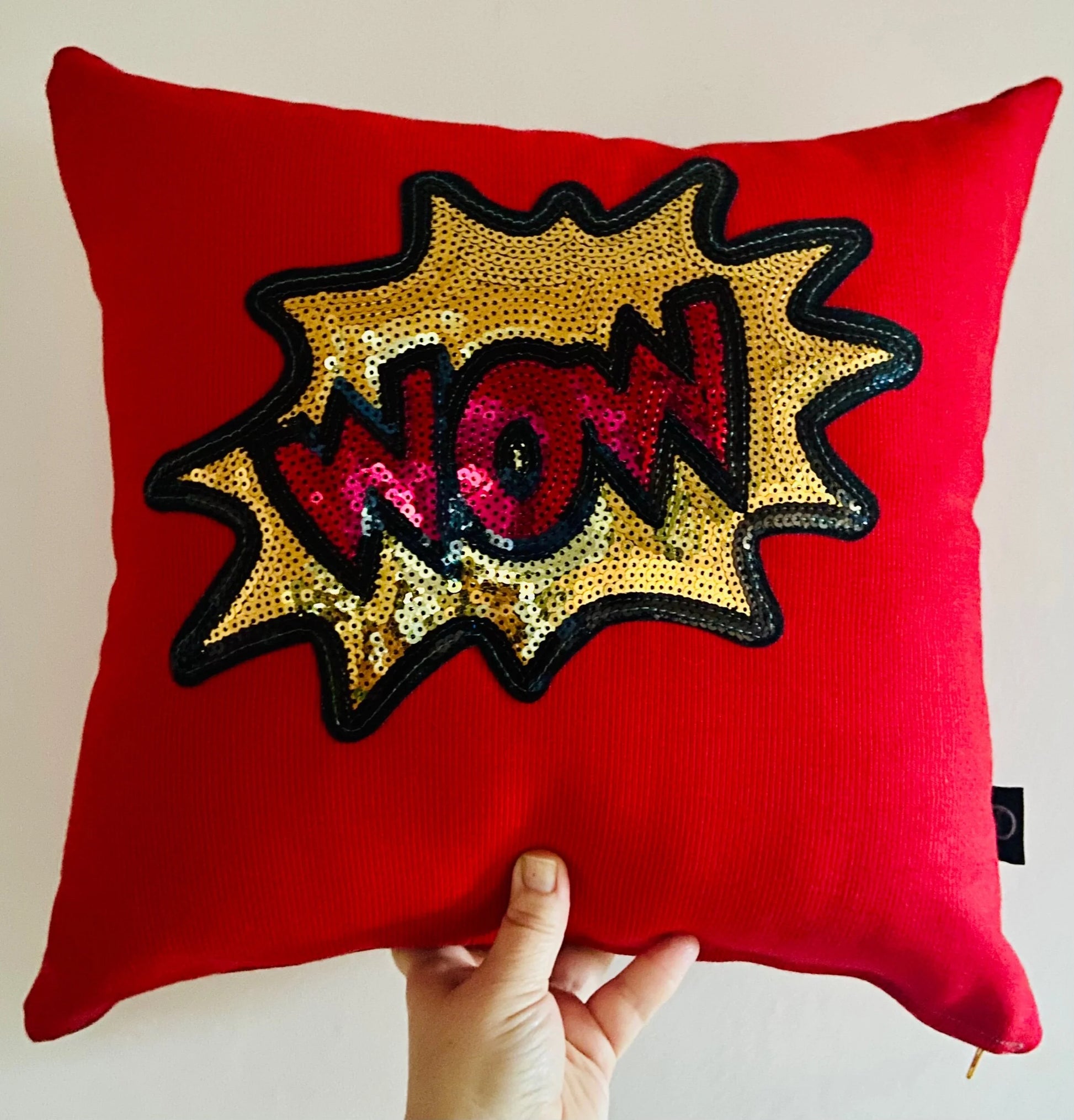 Wow cushion-SQ6175596