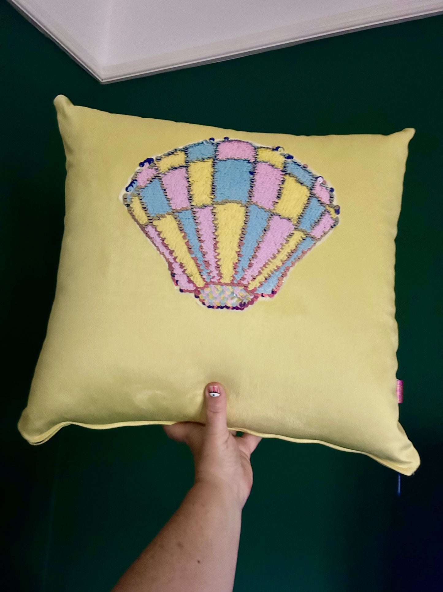 Velvet cushion with pastel reversible sequin cushion