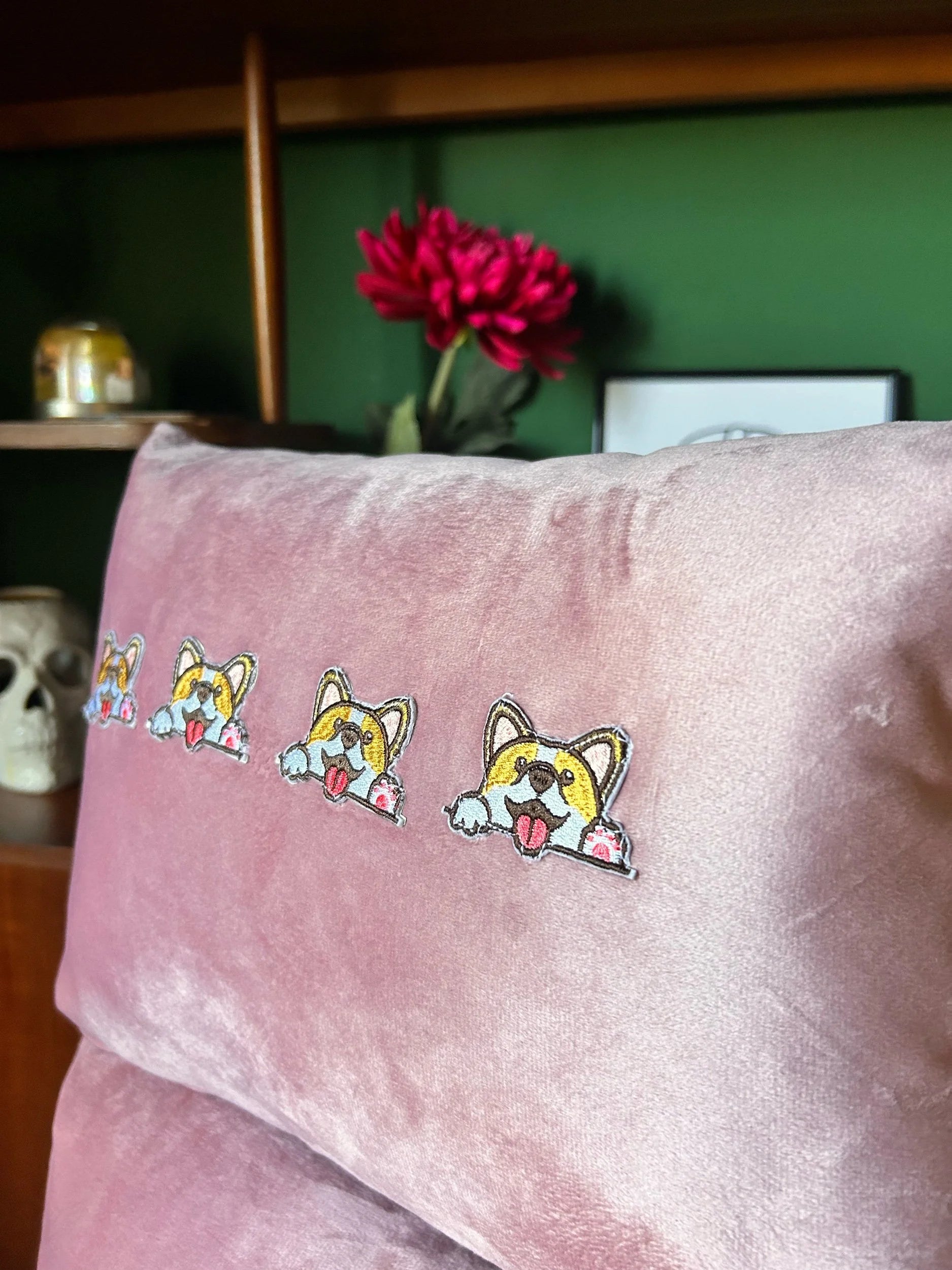 Little corgi cushions-SQ6688109