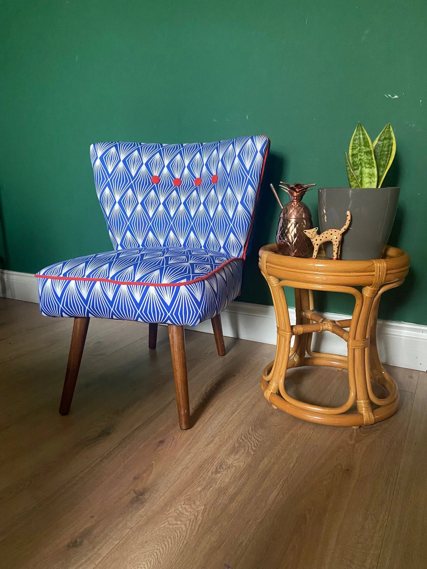 Dymond cocktail chair