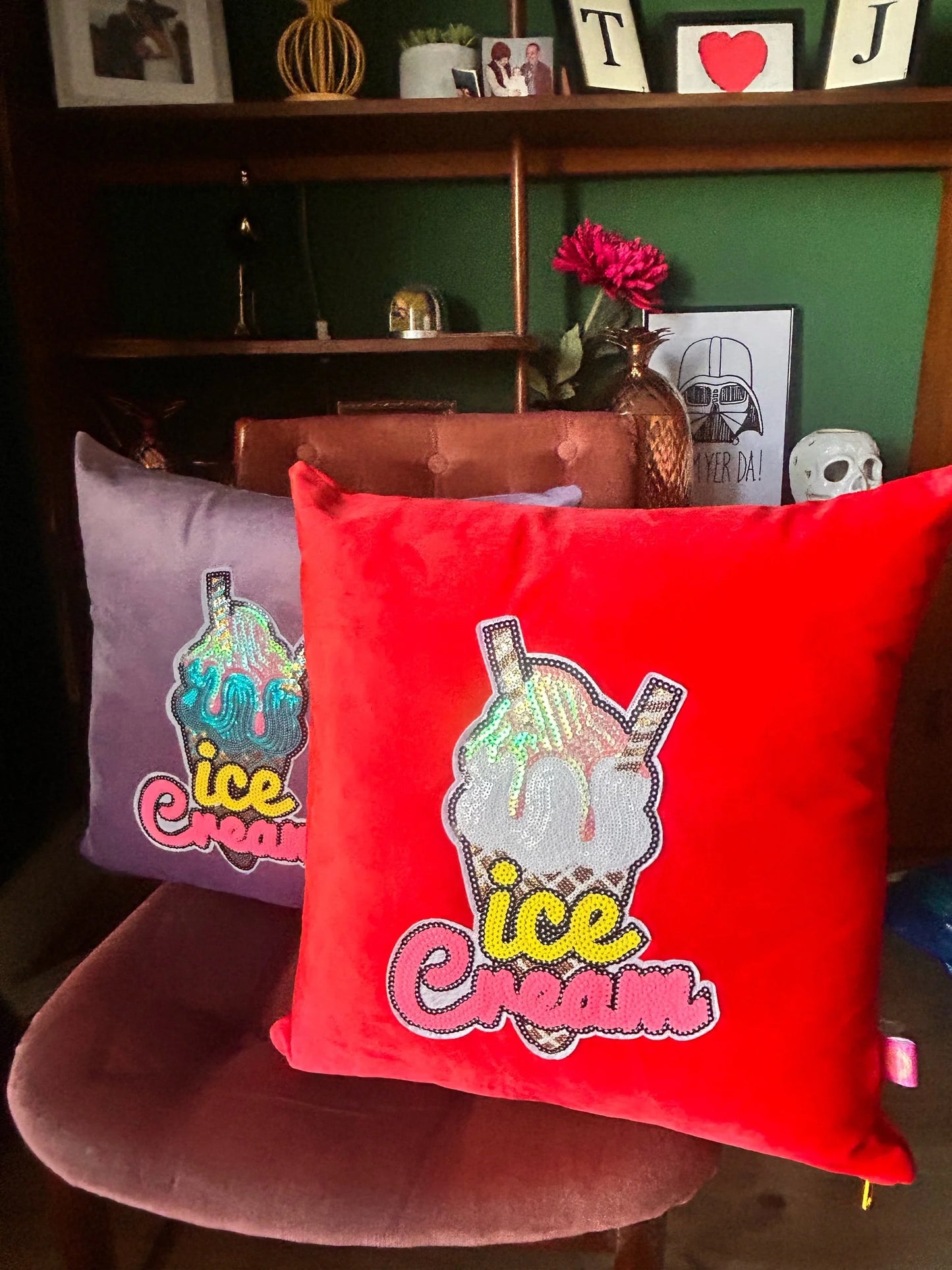 Velvet sequin ice-cream cushion-SQ6331519