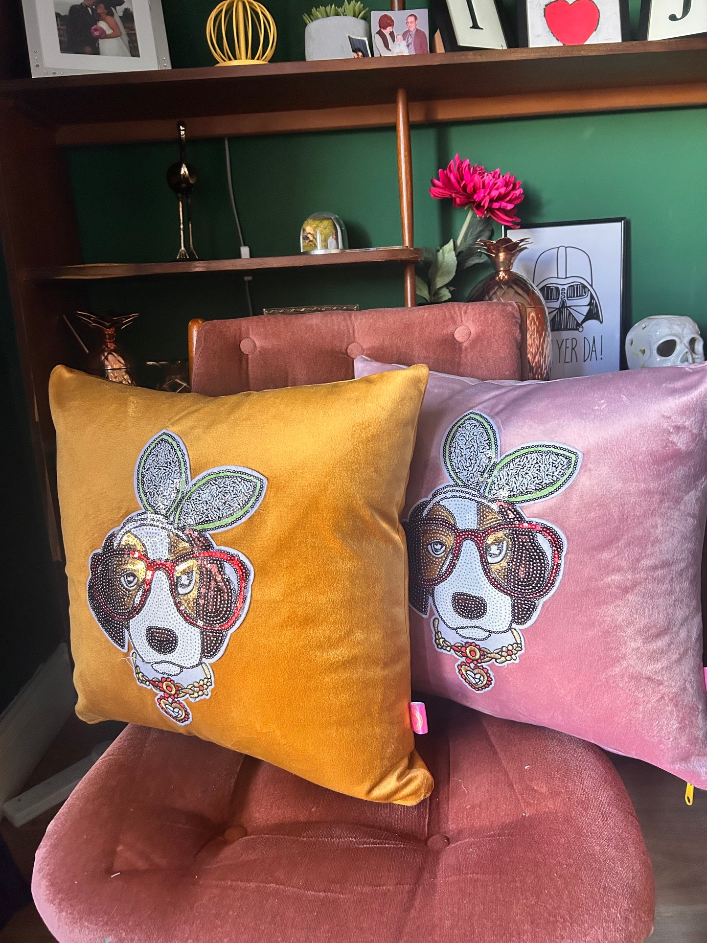 Velvet wee dug sequin cushion