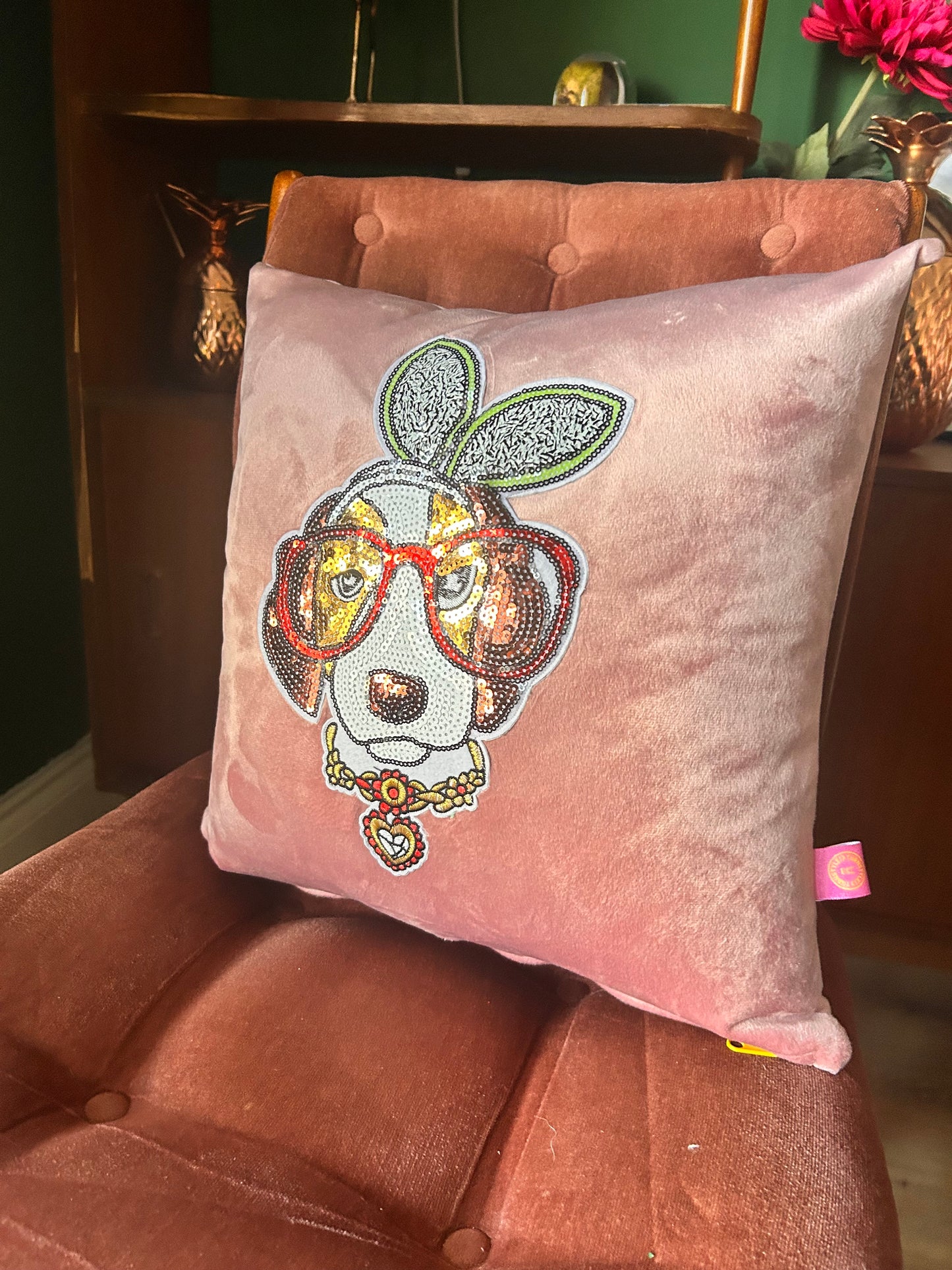 Velvet wee dug sequin cushion