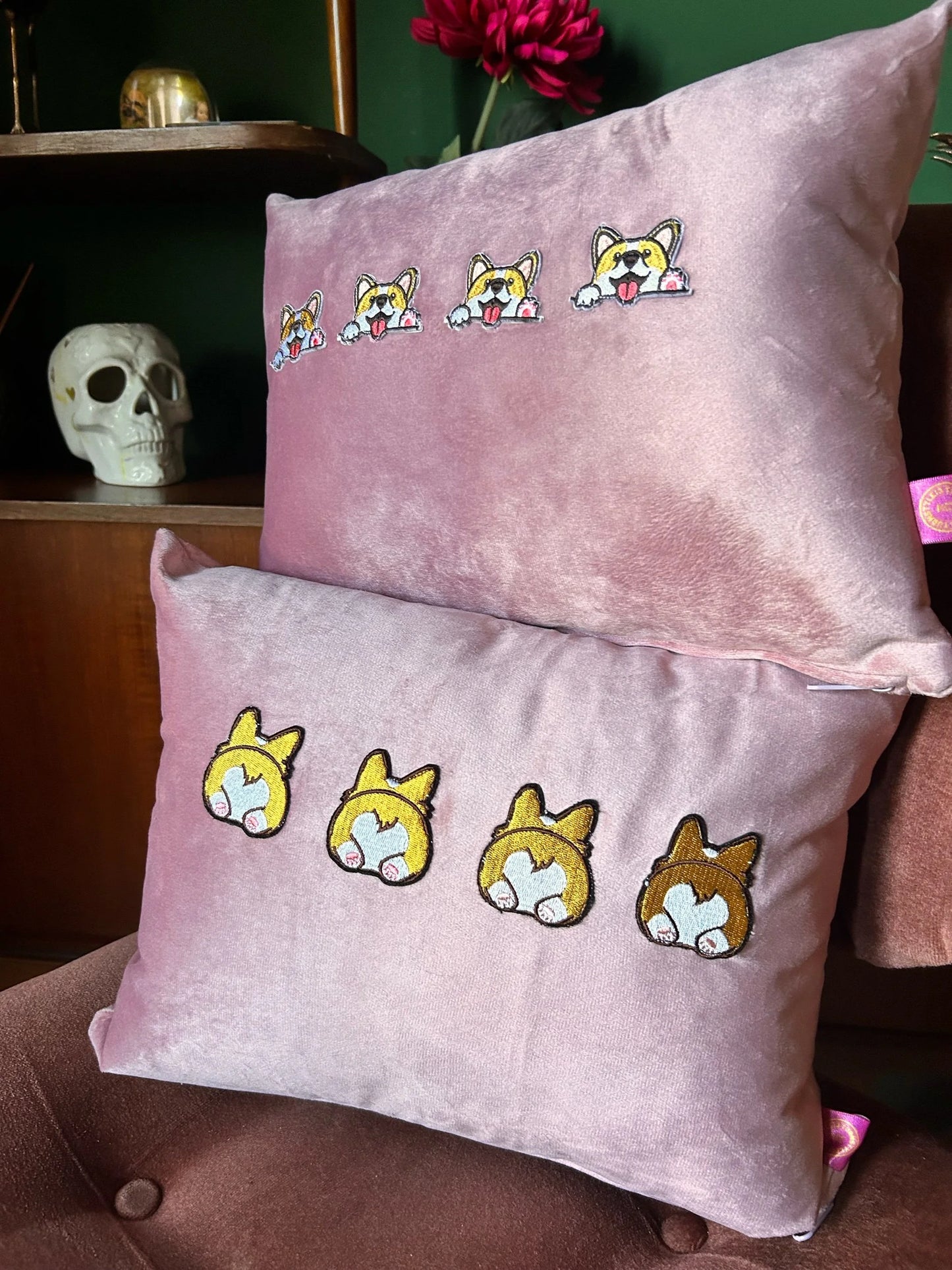Little corgi cushions-SQ6688109
