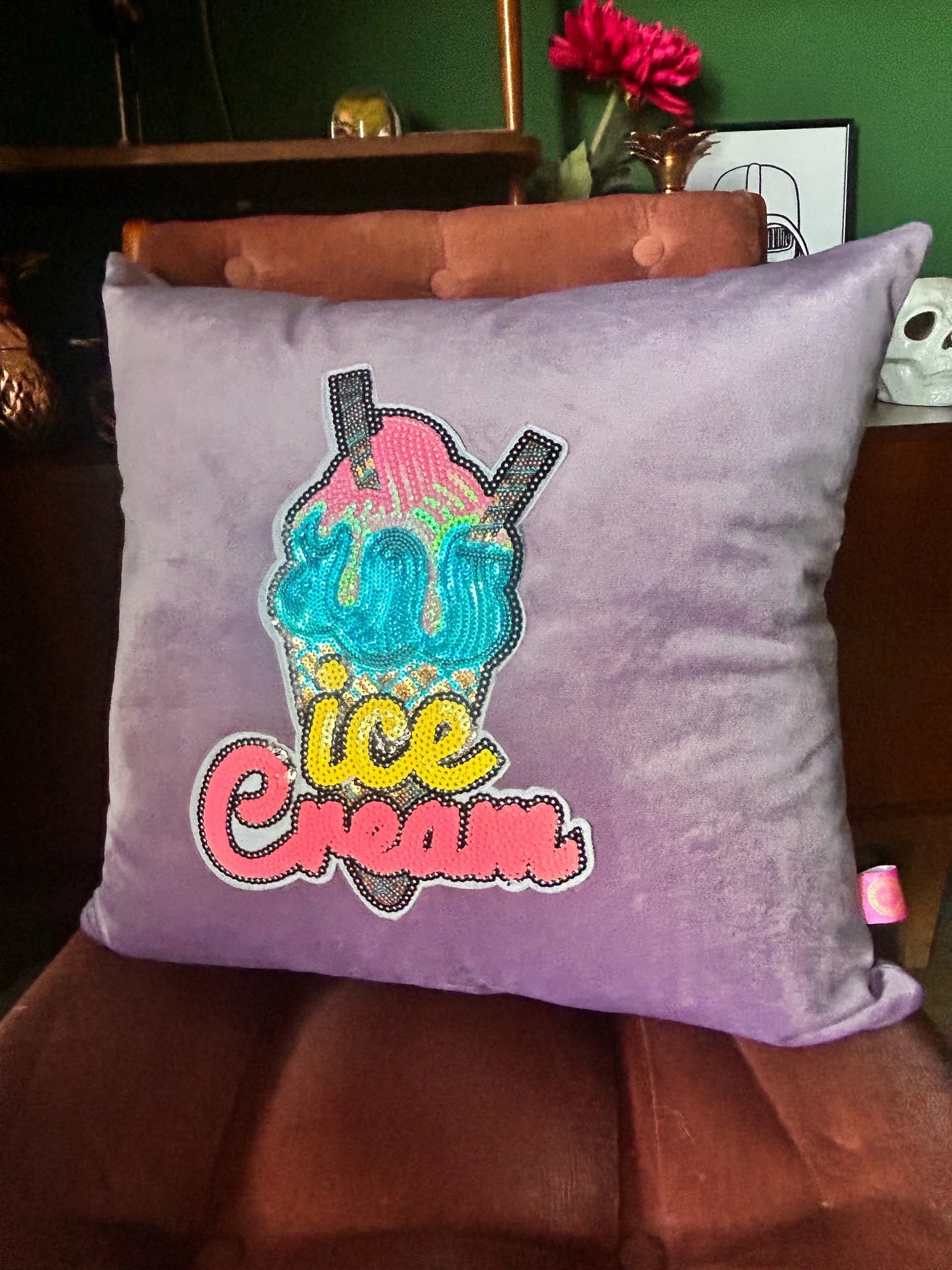 Velvet sequin ice-cream cushion-SQ6331519