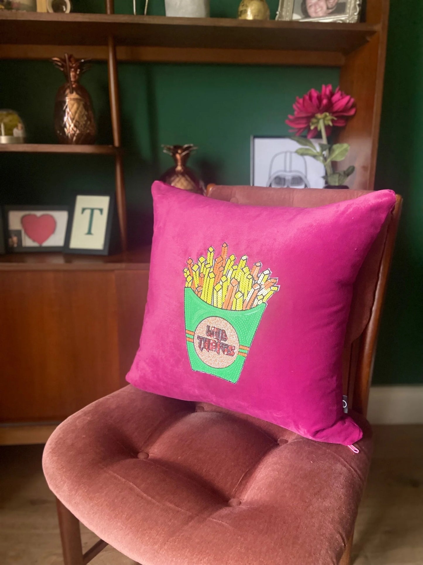 Large pink or green fries