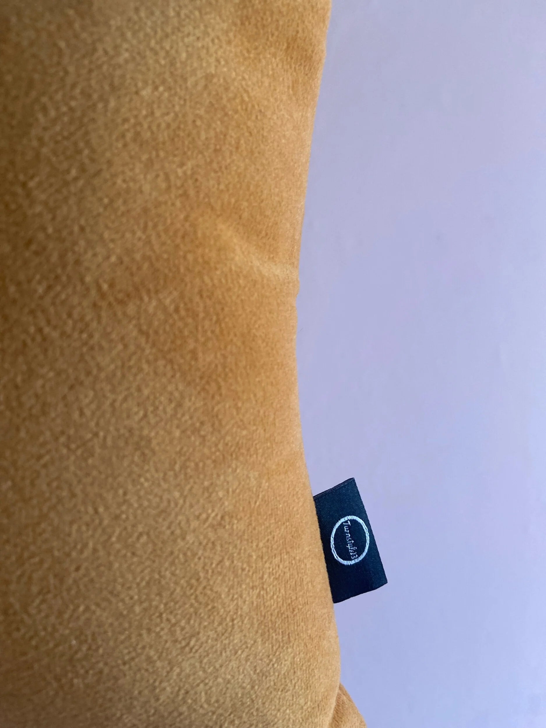 Pink eye mustard velvet