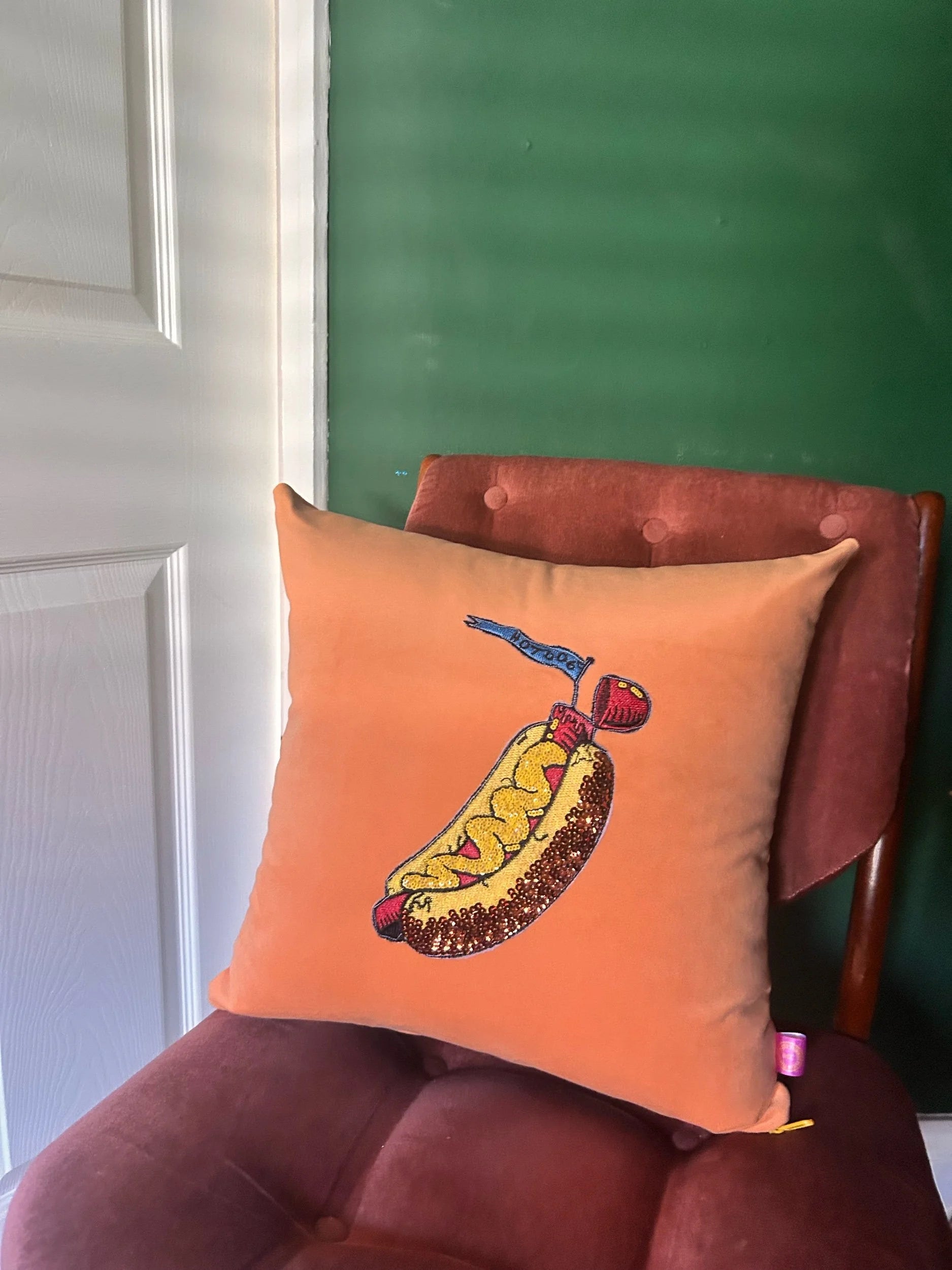 Hot dog cushions-SQ6912613