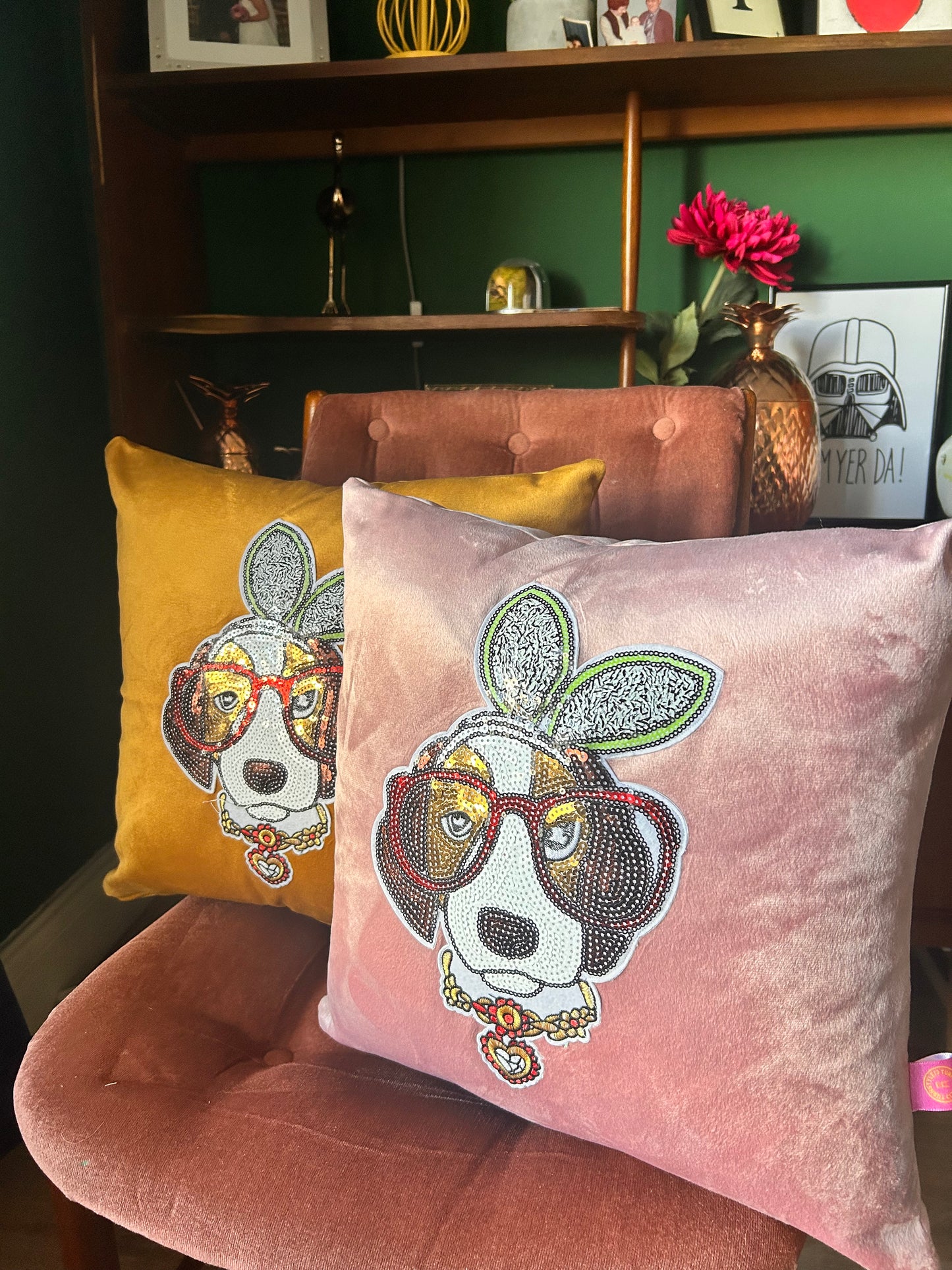 Velvet wee dug sequin cushion