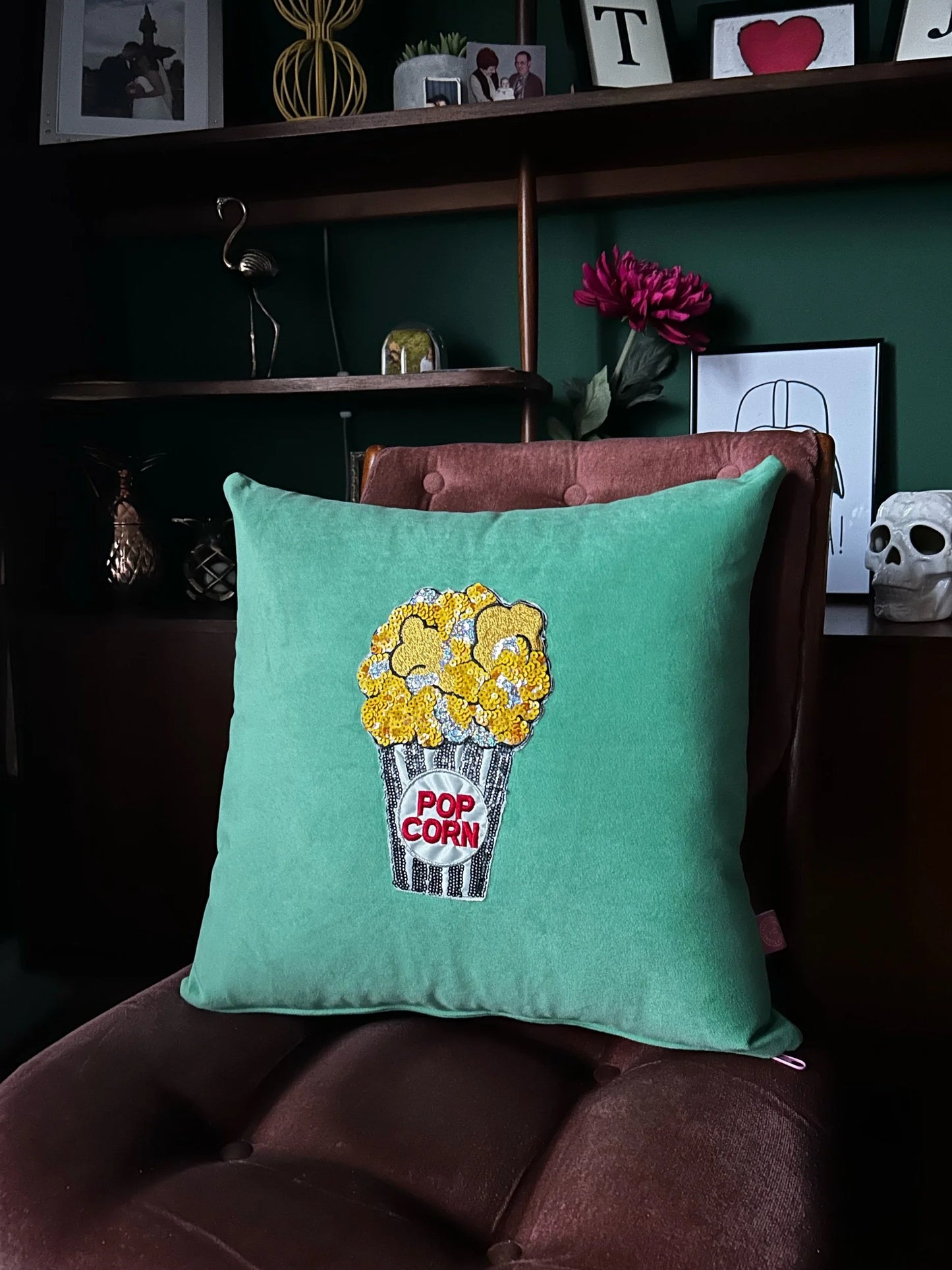 Popcorn velvet cushions-SQ1808194