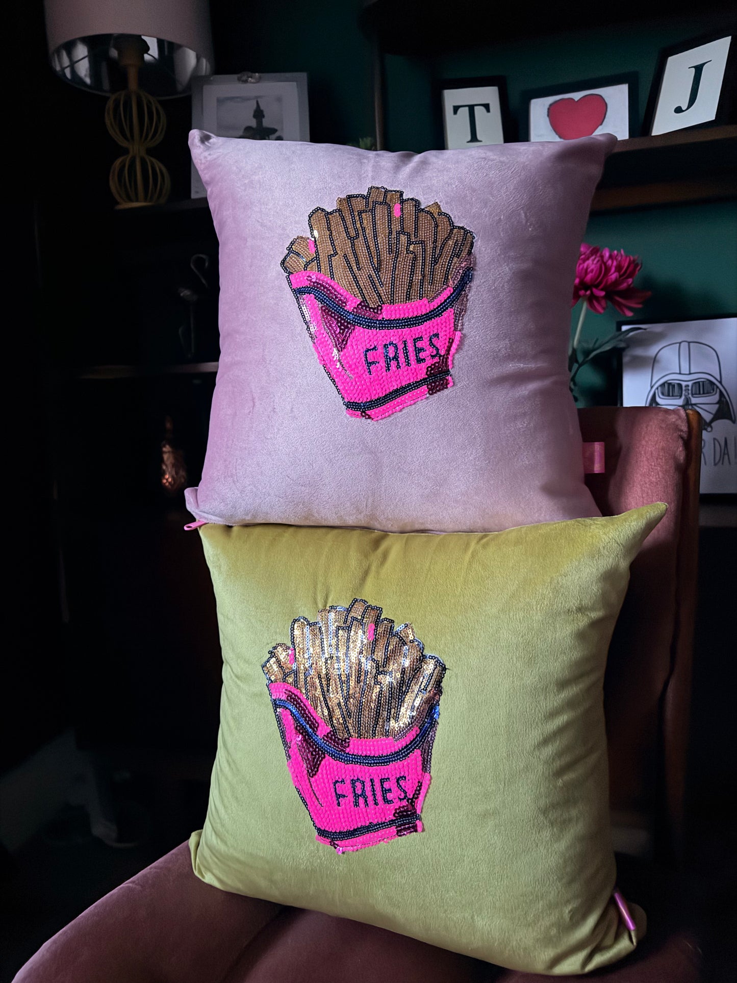 Velvet fries cushion